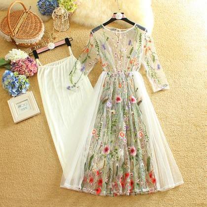 Floral Lace and Chiffon Embroidery ..