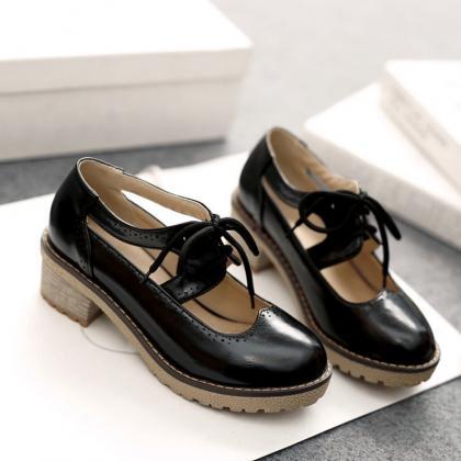 Classy Lace Up Oxford Shoes In Black And Apricot