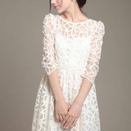 Elegant White Long Sleeve Lace Party Dress