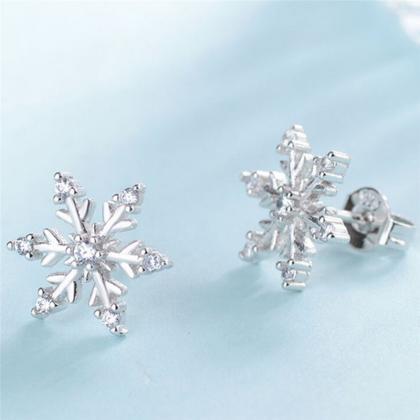 Snow Flake Crystal Earrings