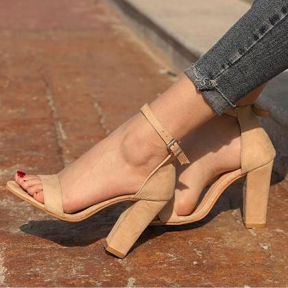 Women's Fashion Peep Toe High Heels..