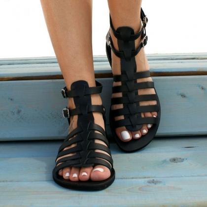 Stylish Gladiator Sandals in Black ..