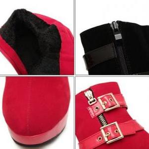 Red And Black Buckle Design High Heel Fashion..