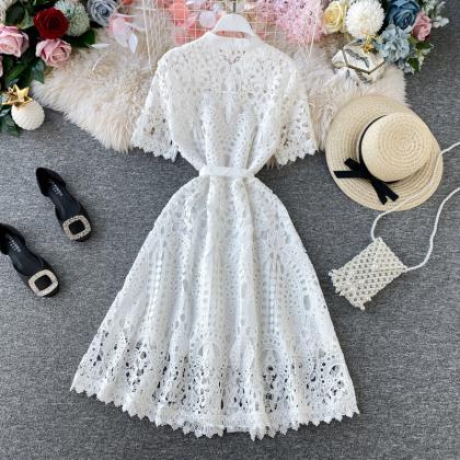 Elegant Empire Waist Short Sleeve Lace Dresses