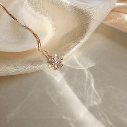 Elegant Silver and Gold Crystal Sno..