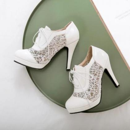 Elegant High Heels Ankle Boots With Beautiful Lace