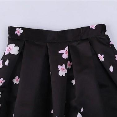 Vintage Sakura Flower Print Black Skirt