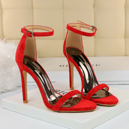 Chic Ankle Strap Suede Peep Toe Fashion Sandals