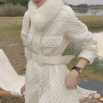 Classy White Winter Coat With Belt