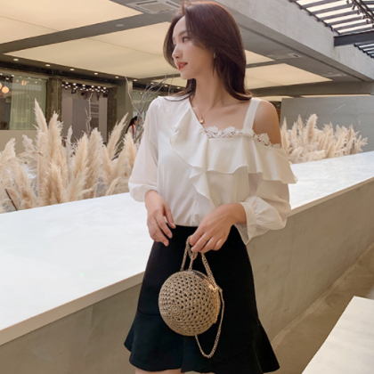 White Puff Sleeve Ladies Shirts With Lace