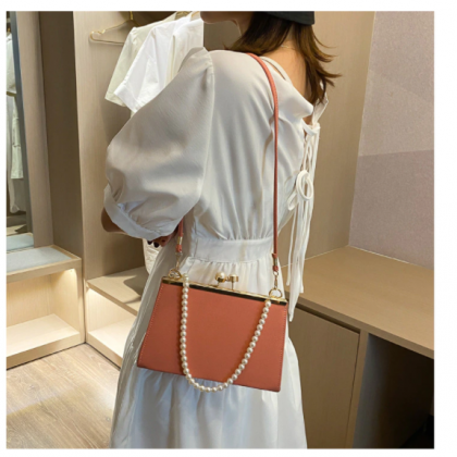 Luxury Pearl Handle Handbags