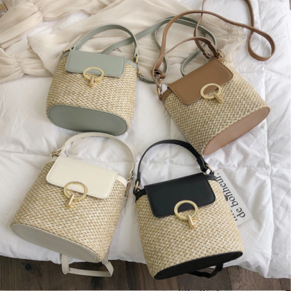 Casual Chains Straw Bucket Bags