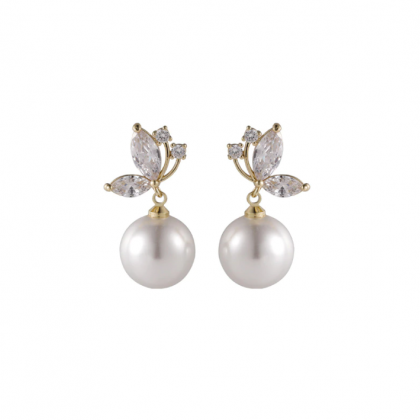 Pearl Pendant Earring