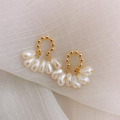 Fashion Baroque Pearl Earring