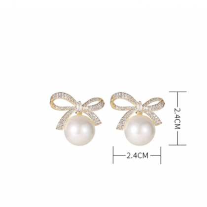 Bow Pearl Pendant Earring