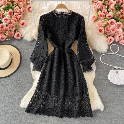 Hollow Out Lace Midi Dress