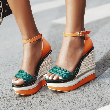 Brand Fashion Female Wedges High Heels Sandals..