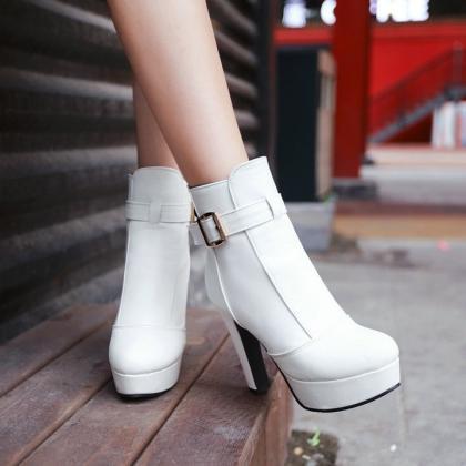 Classy White Buckle Design High Heel Winter Boots