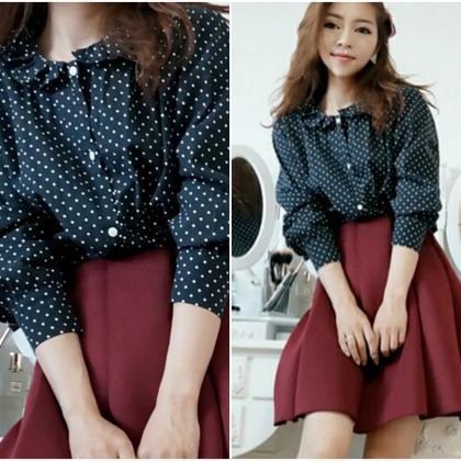 Cute Polka Dots Vintage Style Blouse In Deep Blue