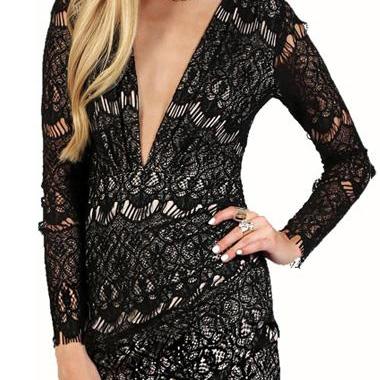 Chic And Sexy Off The Shoulder Long Sleeve Dress..