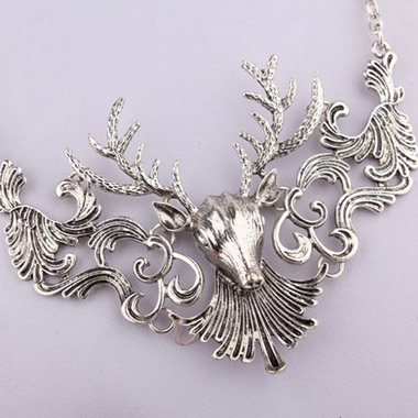 Vintage Design Deer Charmed Necklace