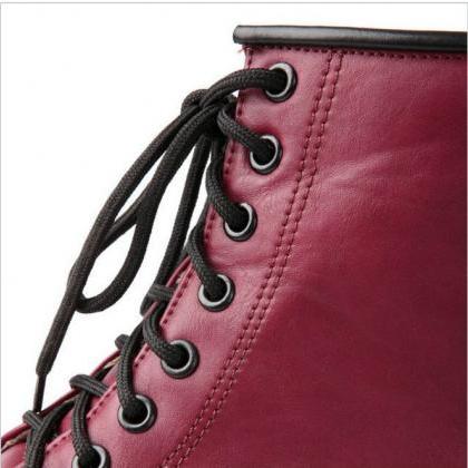 Lace up Ankle Boots in White, Black..