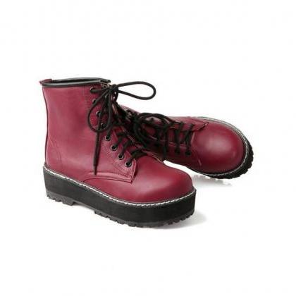 Lace up Ankle Boots in White, Black..