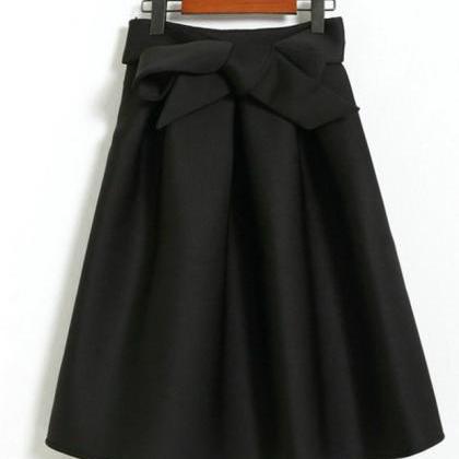 Pleated Midi Skirt With Bow