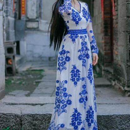 Elegant Deep V Collar Embroidery Blue And White..