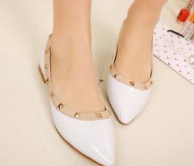 studded pointed flat shoes