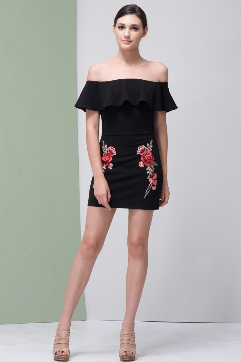 Black Floral Embroidery Bodycon Dress