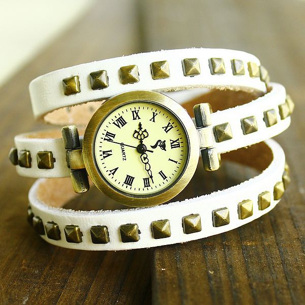 Rivet Embellished Multi Layer Leather Watch