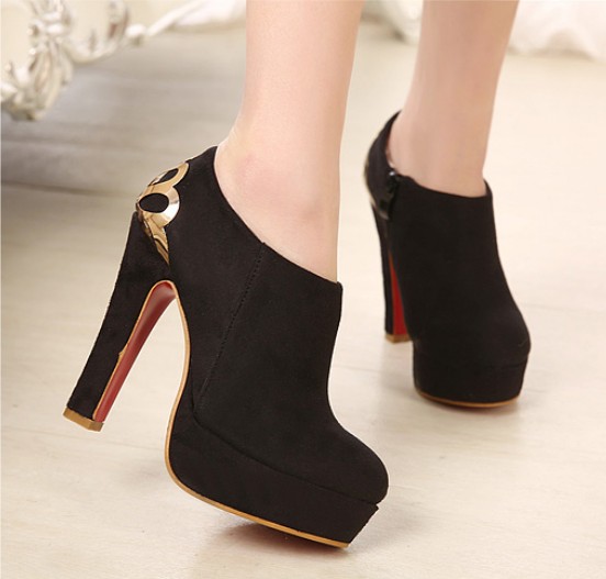 public desire klara chunky heeled ankle boots in black