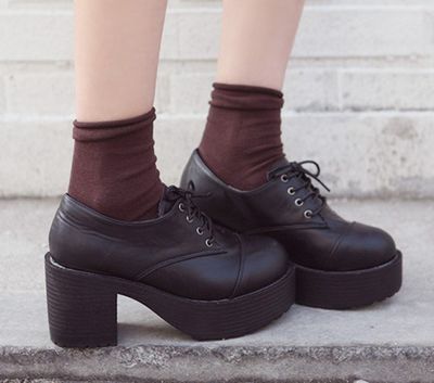 Vintage Design Black Chunky Heel Platform Shoes