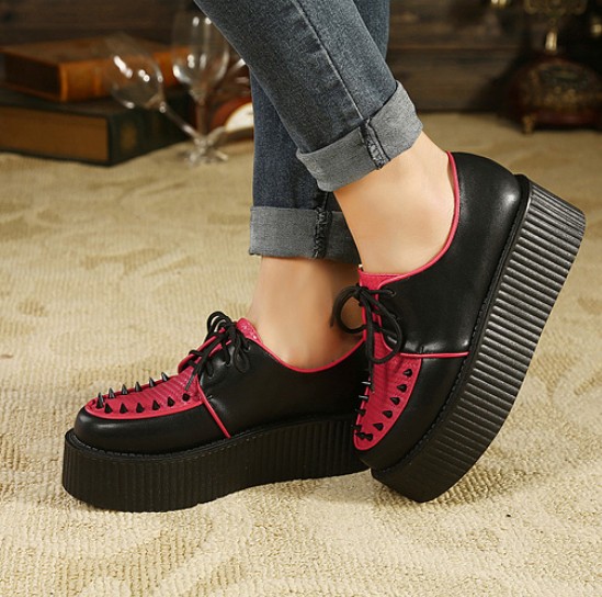 Black And Red Rivets Design Platform Shoes on Luulla