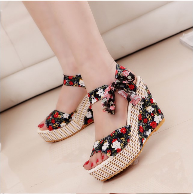 Beautiful Floral Bow Wedge Sandals on Luulla