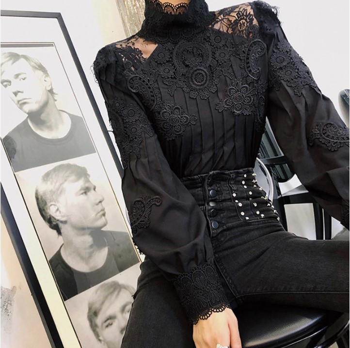 Elegant Lace Long Sleeve Chic Blouse in Black and White