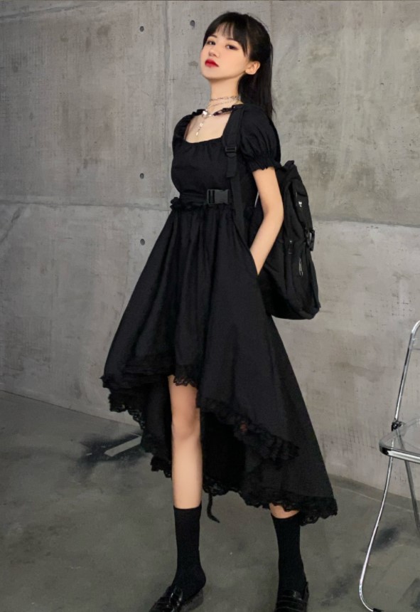 Kawaii Harajuku Black and White Puff Sleeve Irregular Hem Dress