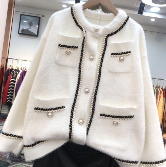 Elegant Pearl Button Women's Winter Coat on Luulla