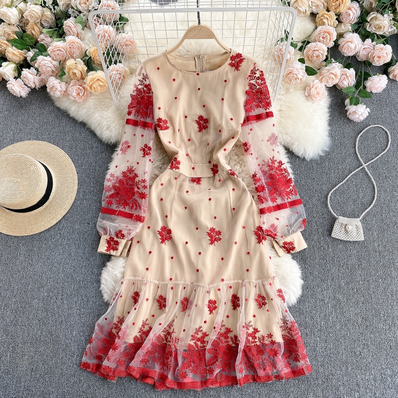 Luxury Women Red Embroidery Mesh Dress