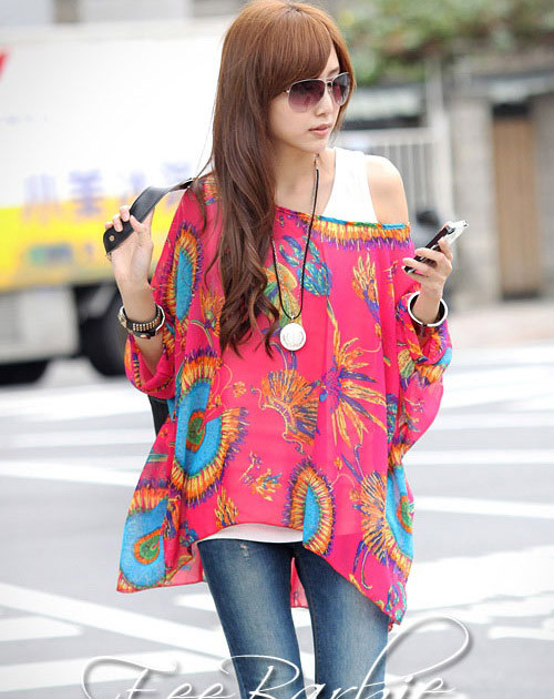 Cute Off Shoulder Bat Wing Sleeve Printed Chiffon Blouse In Rose Red