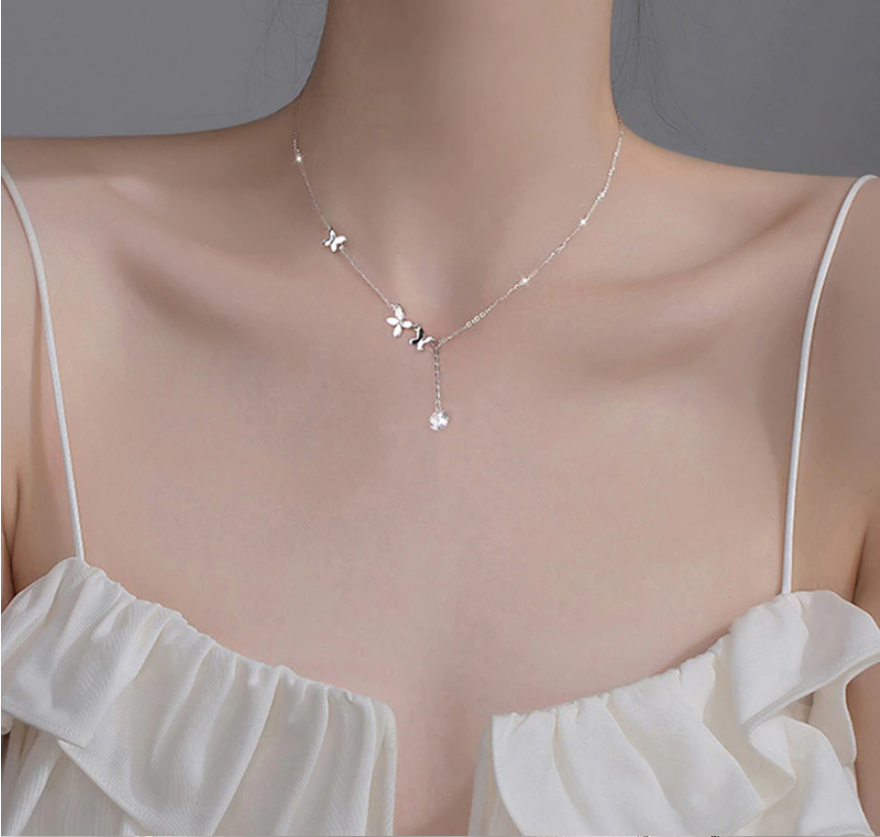 Shiny Pendant Butterfly Necklace For Women Bowknot Chain Choker