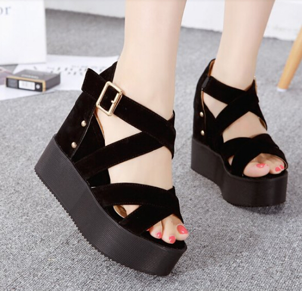 Casual Strappy Black Platform Sandals on Luulla