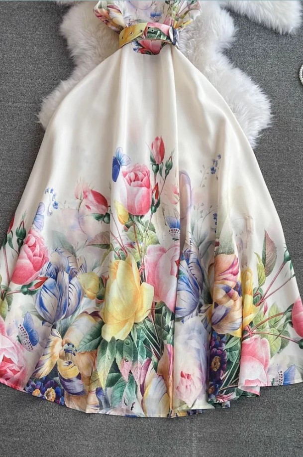 Eira - Summer dress with light floral print main image 0