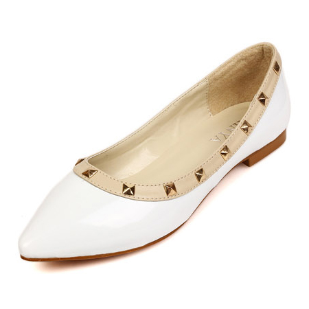 White Pointed-toe Studded Flats on Luulla