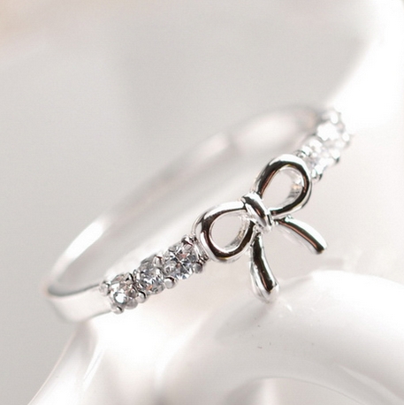 So Adorable Bow Knot Design Ring In Silver And Gold