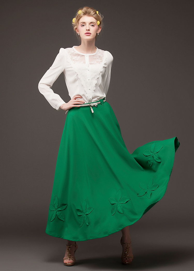 Ball Gown Design Green Embroidered Long Chiffon Skirt With Belt