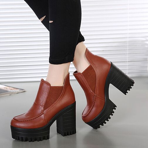 Retro Style Brown Chunky Heel Boots