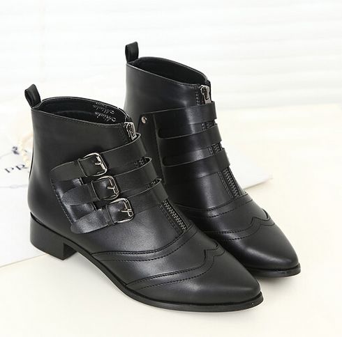 Pointed Toe Black Buckle Design Boots