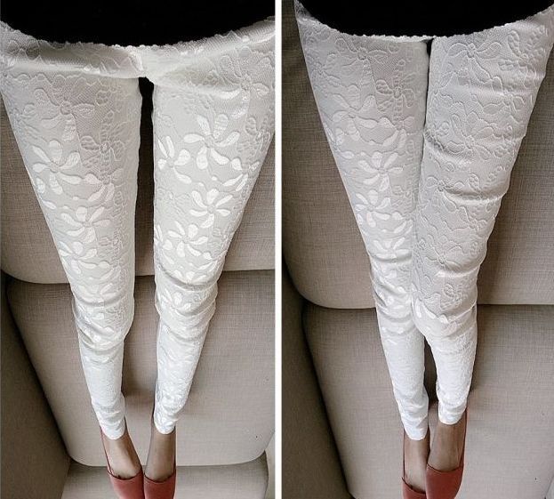 Elegant Floral Lace Detail Leggings